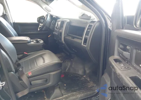 2022 Ram 1500 Classic Tradesman 4X4 5'7 Box from USA, damaged, VIN 3C6RR7KG7NG173850